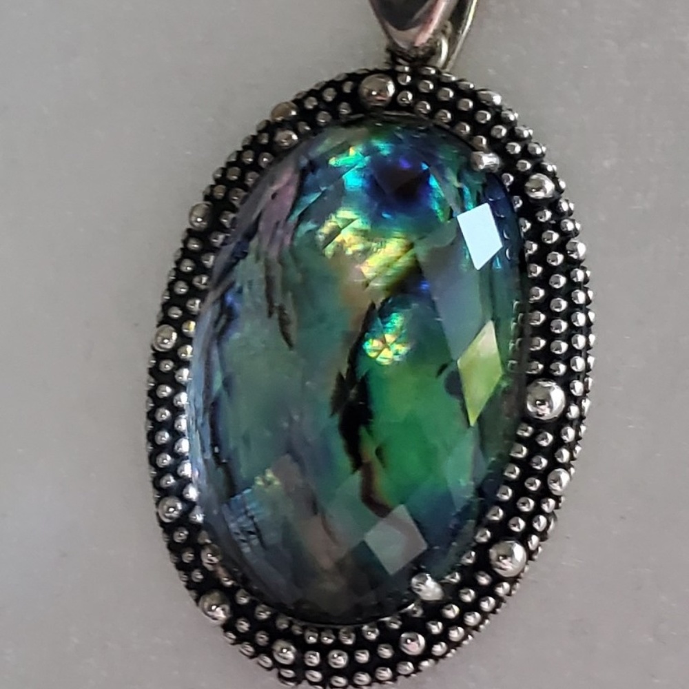 ABALONE ENHANCER PENDANT From Michael Dawkins. - Picture 2 of 8
